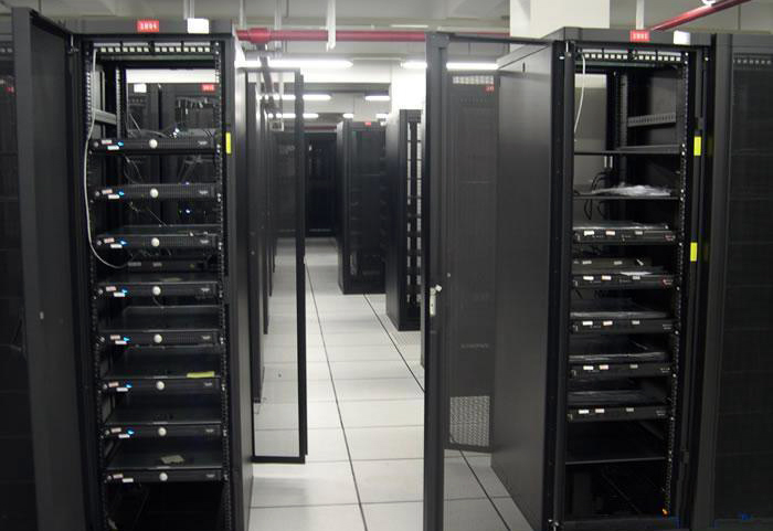 金融、證券業(yè)機(jī)房動(dòng)力環(huán)境監(jiān)控解決方案,機(jī)房動(dòng)力環(huán)境監(jiān)控解決方案，機(jī)房動(dòng)力環(huán)境監(jiān)控